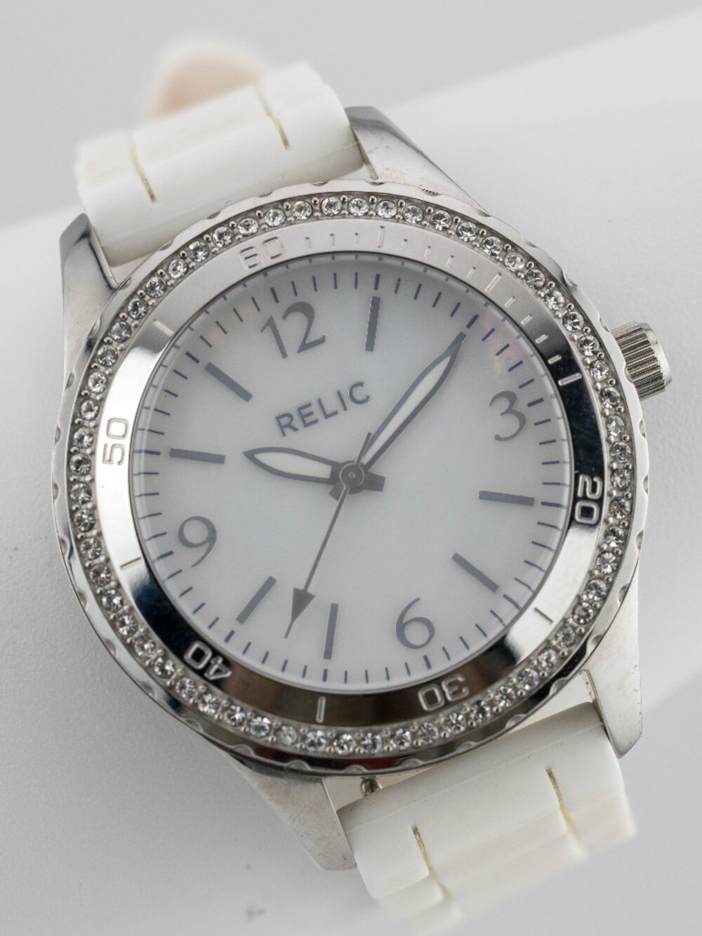 Relic ZR11907 Three-Hand Quartz Analog Women's Watch New Battery